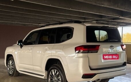 Toyota Land Cruiser, 2025 год, 14 700 000 рублей, 4 фотография