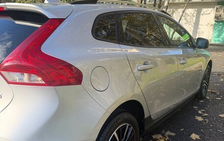 Volvo V40 Cross Country I, 2018 год, 2 200 000 рублей, 5 фотография