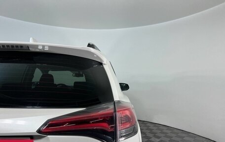 Toyota RAV4, 2018 год, 2 519 000 рублей, 10 фотография