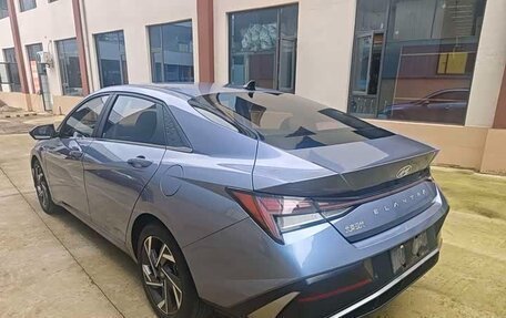 Hyundai Elantra, 2023 год, 1 230 000 рублей, 8 фотография