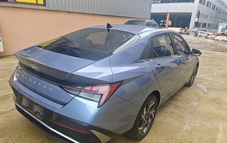 Hyundai Elantra, 2023 год, 1 230 000 рублей, 4 фотография
