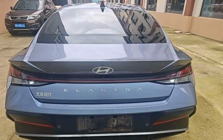 Hyundai Elantra, 2023 год, 1 230 000 рублей, 5 фотография