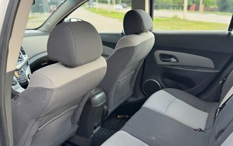 Chevrolet Cruze II, 2010 год, 360 000 рублей, 14 фотография