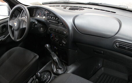 Chevrolet Niva I рестайлинг, 2015 год, 587 000 рублей, 11 фотография