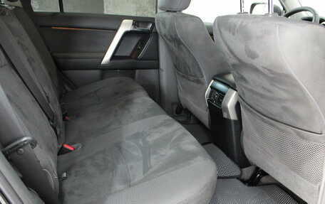 Toyota Land Cruiser Prado 150 рестайлинг 2, 2012 год, 3 046 000 рублей, 12 фотография