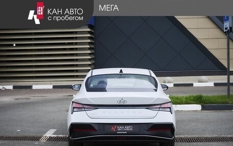 Hyundai Elantra, 2023 год, 1 870 000 рублей, 4 фотография