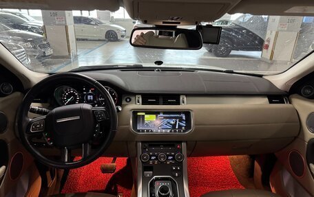 Land Rover Range Rover Evoque I, 2018 год, 2 280 000 рублей, 11 фотография