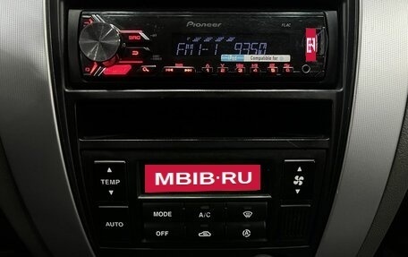 Hyundai Tucson III, 2005 год, 679 900 рублей, 18 фотография