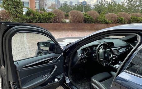 BMW 5 серия, 2018 год, 3 300 000 рублей, 7 фотография