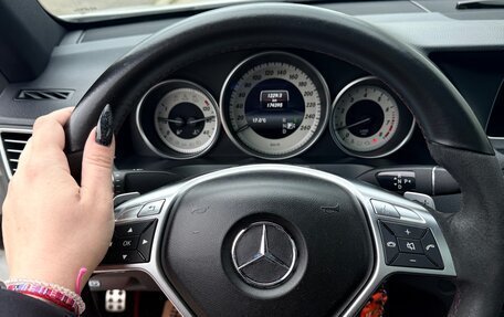 Mercedes-Benz E-Класс, 2013 год, 1 800 000 рублей, 13 фотография