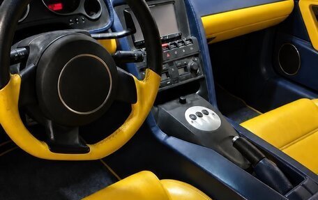 Lamborghini Gallardo I рестайлинг, 2004 год, 4 000 000 рублей, 4 фотография