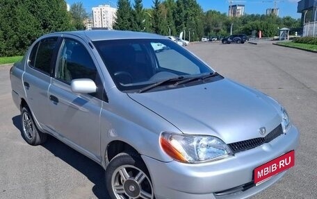 Toyota Platz, 1999 год, 215 000 рублей, 1 фотография