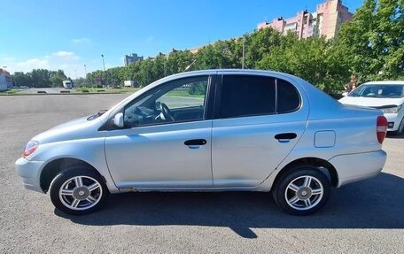 Toyota Platz, 1999 год, 215 000 рублей, 3 фотография