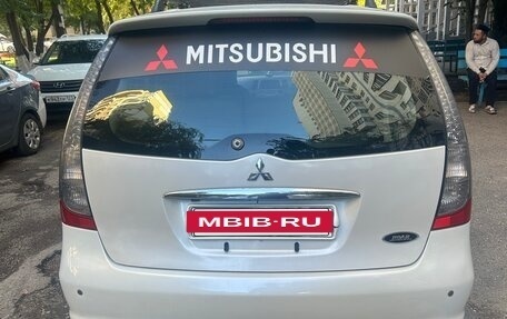 Mitsubishi Grandis, 2004 год, 530 000 рублей, 5 фотография