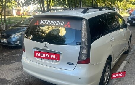 Mitsubishi Grandis, 2004 год, 530 000 рублей, 8 фотография