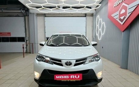 Toyota RAV4, 2014 год, 1 750 000 рублей, 2 фотография