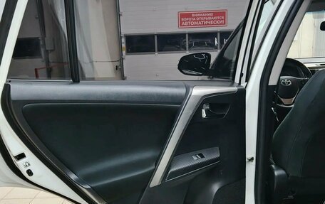 Toyota RAV4, 2014 год, 1 750 000 рублей, 18 фотография