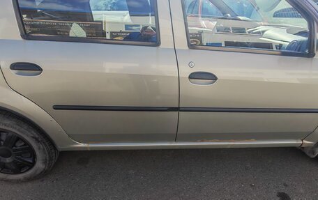 Renault Logan I, 2011 год, 340 000 рублей, 3 фотография