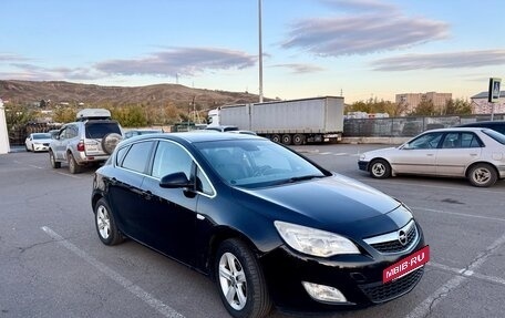 Opel Astra J, 2010 год, 695 000 рублей, 6 фотография