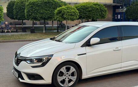 Renault Megane IV, 2017 год, 1 200 000 рублей, 12 фотография