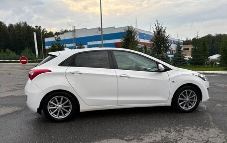 Hyundai i30 II рестайлинг, 2012 год, 699 000 рублей, 6 фотография