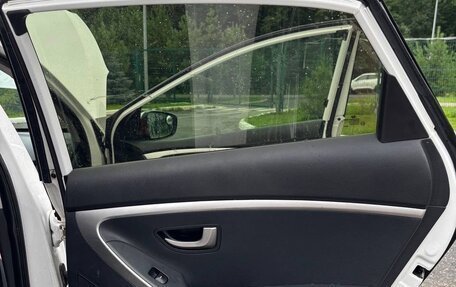 Hyundai i30 II рестайлинг, 2012 год, 699 000 рублей, 12 фотография