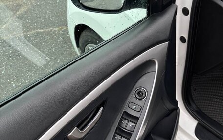 Hyundai i30 II рестайлинг, 2012 год, 699 000 рублей, 14 фотография