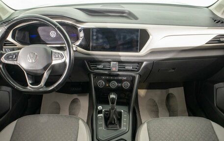 Volkswagen Taos, 2021 год, 2 499 000 рублей, 10 фотография