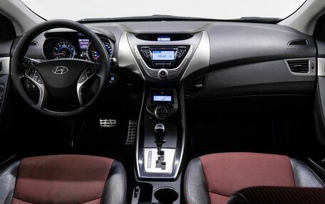 Hyundai Elantra V, 2013 год, 1 040 000 рублей, 19 фотография