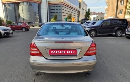 Mercedes-Benz C-Класс, 2004 год, 1 250 000 рублей, 5 фотография