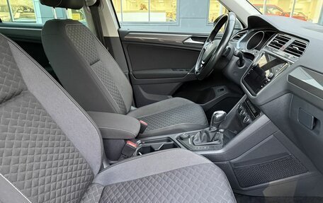 Volkswagen Tiguan II, 2018 год, 2 750 000 рублей, 10 фотография