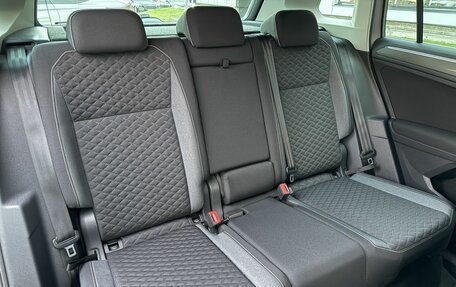 Volkswagen Tiguan II, 2018 год, 2 750 000 рублей, 11 фотография
