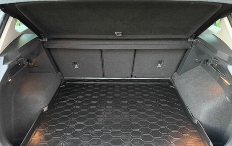 Volkswagen Tiguan II, 2018 год, 2 750 000 рублей, 18 фотография
