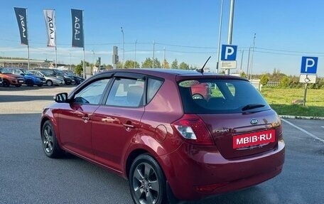 KIA cee'd I рестайлинг, 2011 год, 609 000 рублей, 3 фотография