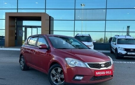 KIA cee'd I рестайлинг, 2011 год, 609 000 рублей, 2 фотография