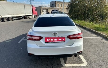 Toyota Camry, 2019 год, 2 500 000 рублей, 2 фотография