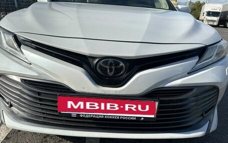 Toyota Camry, 2019 год, 2 500 000 рублей, 5 фотография