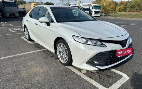 Toyota Camry, 2019 год, 2 500 000 рублей, 11 фотография