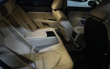 Toyota Camry, 2019 год, 2 500 000 рублей, 21 фотография