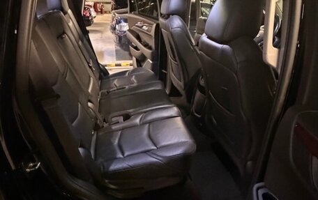 Cadillac Escalade IV, 2015 год, 4 190 000 рублей, 15 фотография