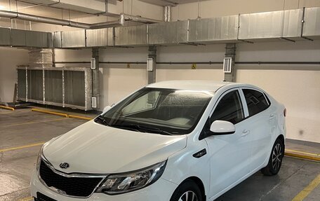 KIA Rio III рестайлинг, 2017 год, 870 000 рублей, 3 фотография