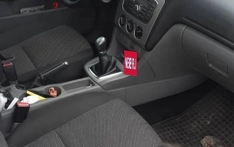 Ford Focus II рестайлинг, 2011 год, 750 000 рублей, 4 фотография