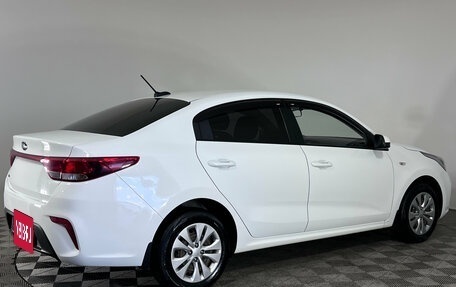 KIA Rio IV, 2018 год, 1 468 000 рублей, 7 фотография