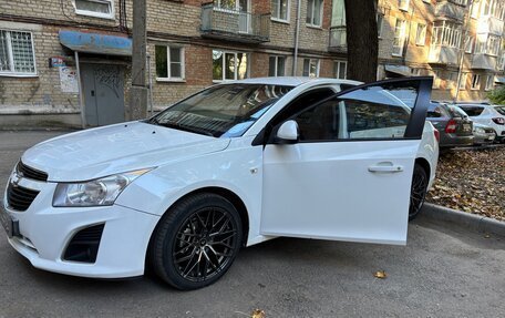 Chevrolet Cruze II, 2013 год, 695 000 рублей, 1 фотография