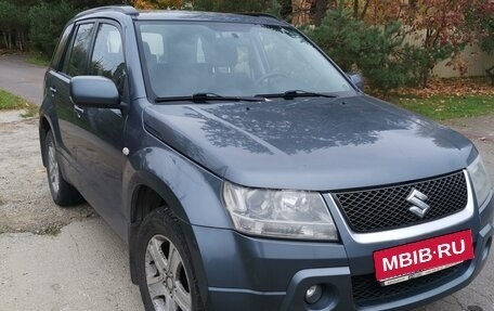 Suzuki Grand Vitara, 2008 год, 650 000 рублей, 1 фотография