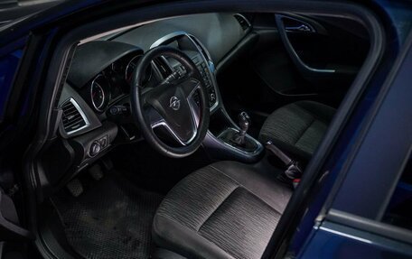 Opel Astra J, 2013 год, 689 999 рублей, 10 фотография