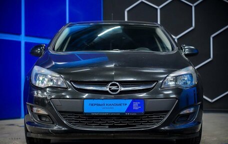 Opel Astra J, 2013 год, 689 999 рублей, 4 фотография