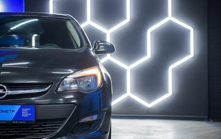 Opel Astra J, 2013 год, 689 999 рублей, 23 фотография
