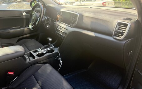 KIA Sportage IV рестайлинг, 2021 год, 2 750 000 рублей, 8 фотография