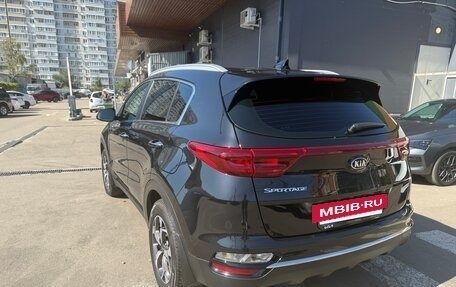 KIA Sportage IV рестайлинг, 2021 год, 2 750 000 рублей, 5 фотография